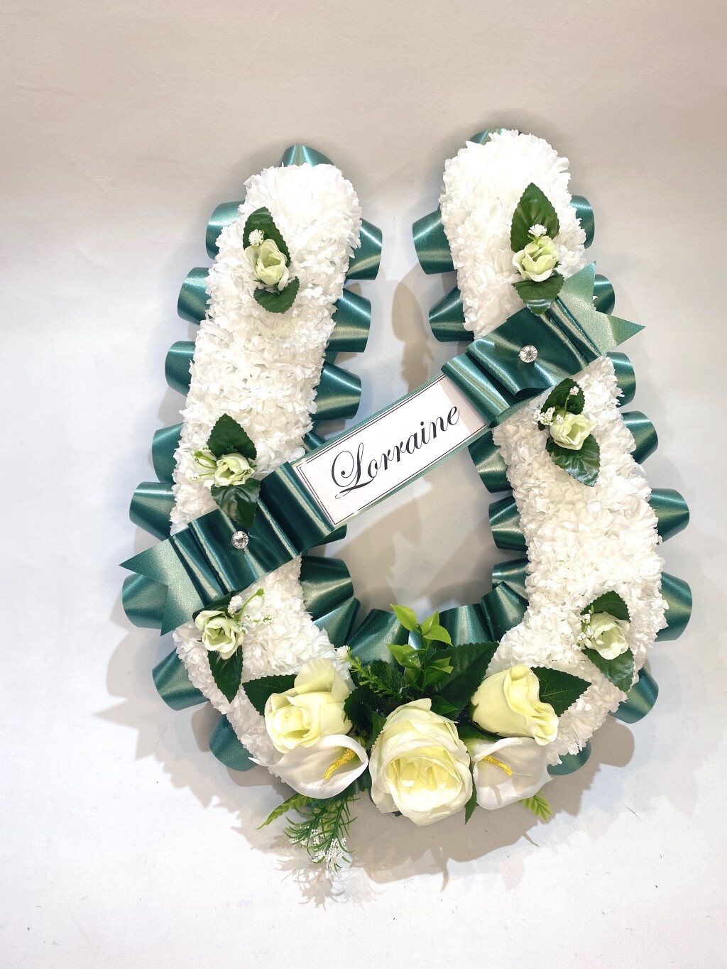 Horseshoe Funeral Tribute Memorial